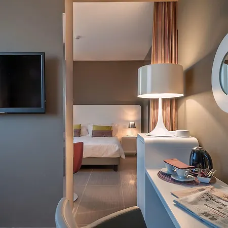 Отель 8piuhotel Лечче
