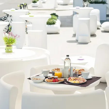 8piuhotel 4* Лечче